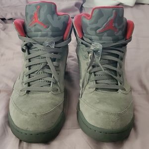 Jordan 5 retro p51 camo size 13 used in good con